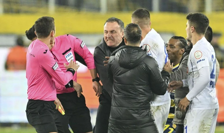 Halil Umut Meler'i yumruklayan Ankaragücü Başkanı Faruk Koca kimdir?