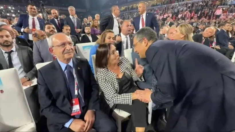 Selvi Kılıçdaroğlu, CHP kurultayında Özgür Özel'e ne dedi? Özgür Özel anlattı