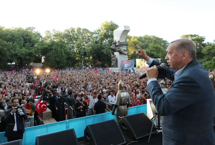 Erdoğan'ın İstanbul adaylığına düşündüğü iki ismi ortaya çıktı