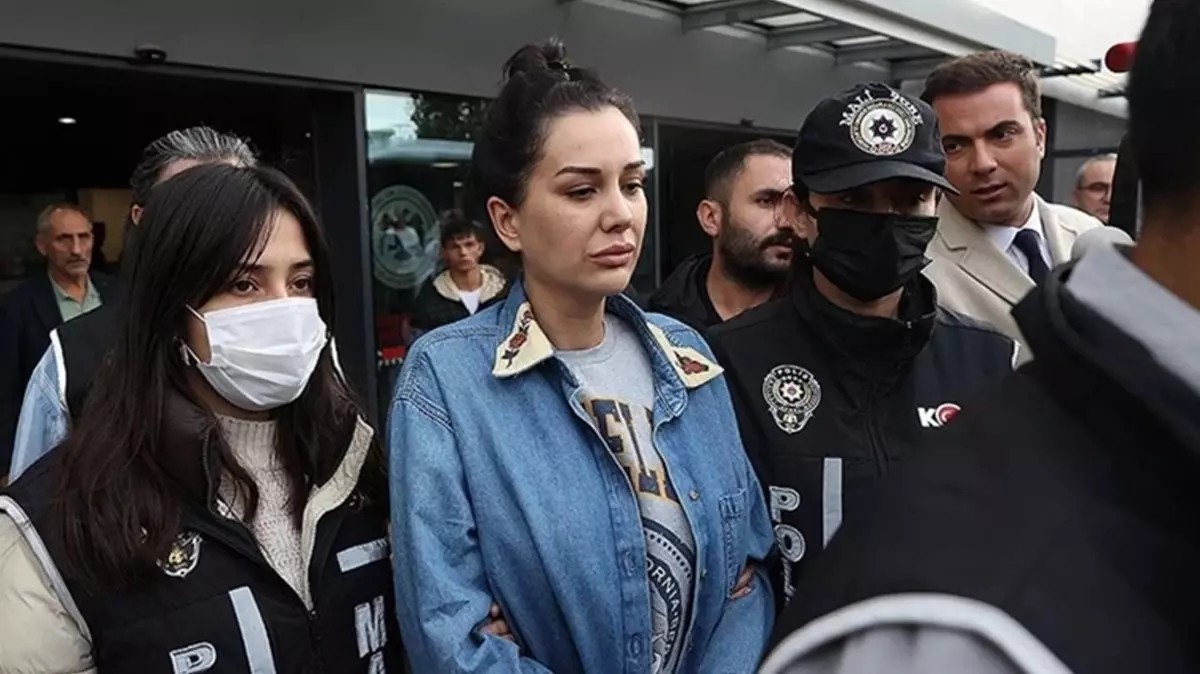 Dilan Polat cezaevinden mektup gönderdi: Hep iyiyim diyorum ama...