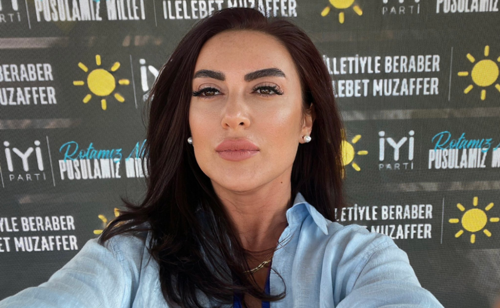 İstifa eden Naz Yavuzarslan'dan kanal basan İYİ Partililere zehir zemberek sözler: "Kimsenin operasyon falan yaptığı yok. Operasyon içinizde"
