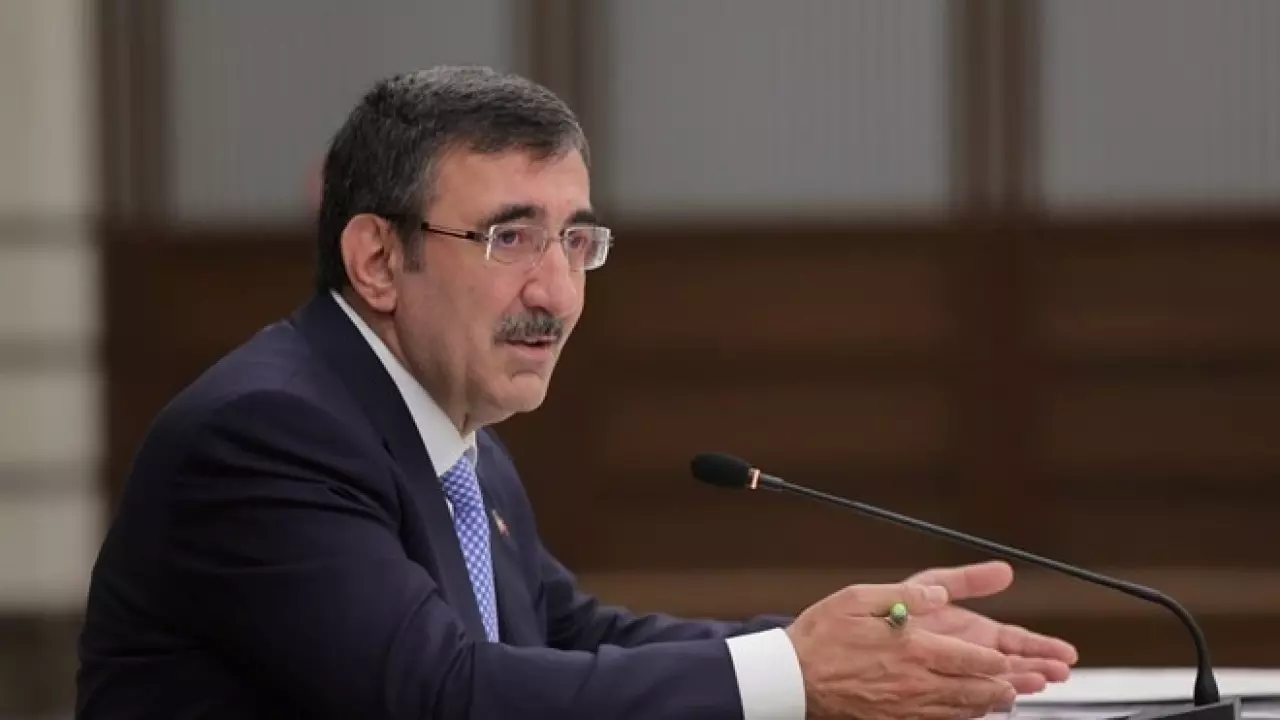 Cumhurbaşkanı Yardımcısı Cevdet Yılmaz'dan asgari ücret açıklaması