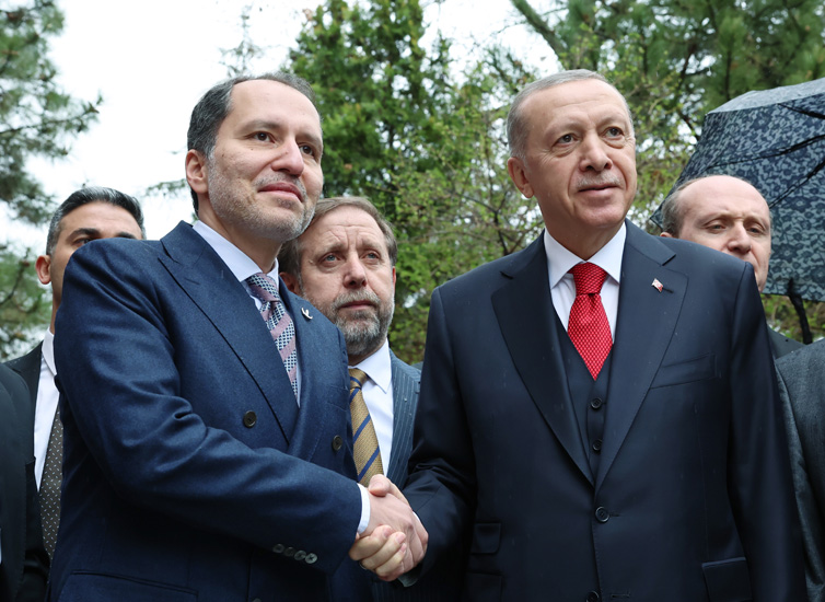 Yeniden Refah'tan Erdoğan'a 'İstanbul' çağrısı: "Cumhurbaşkanının vefa borcu var, bizi desteklesinler"