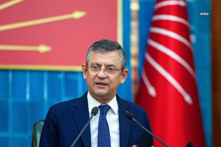 Özgür Özel'den 'milli yas' tepkisi: Suudi kralı ölünce milli yas ilan ediyorlar, 12 şehidimiz için buna gerek duymuyorlar