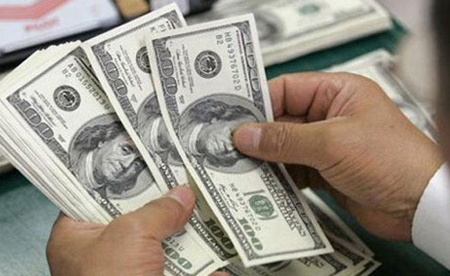 Dolar fırladı!