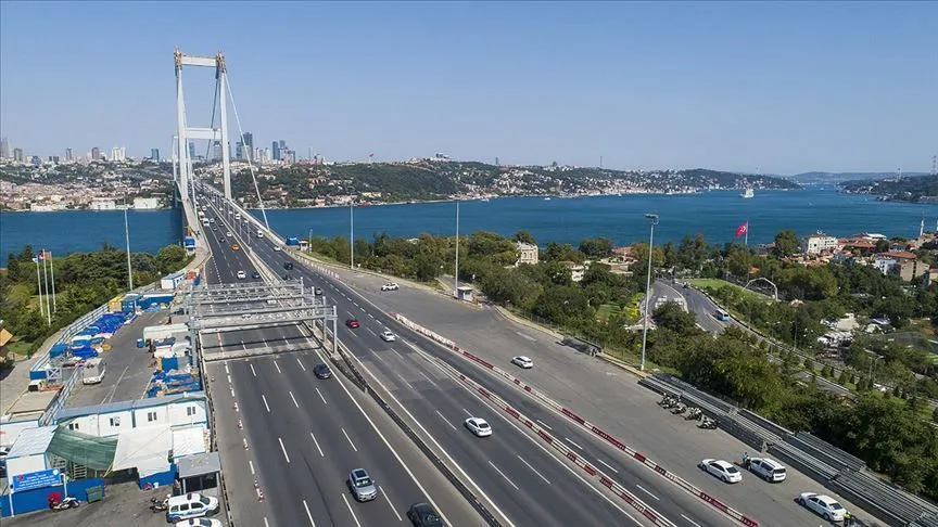 Bugünden itibaren geçerli! Köprü ve otoyol ücretlerine büyük zam