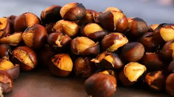 Çok şaşıracaksınız! Çamaşır makinesine kestane atarsanız...