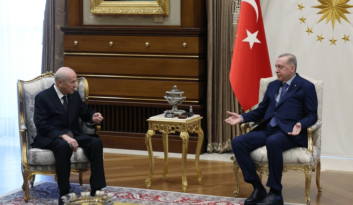 Erdoğan ve Bahçeli'den sürpriz görüşme! Programda yoktu...