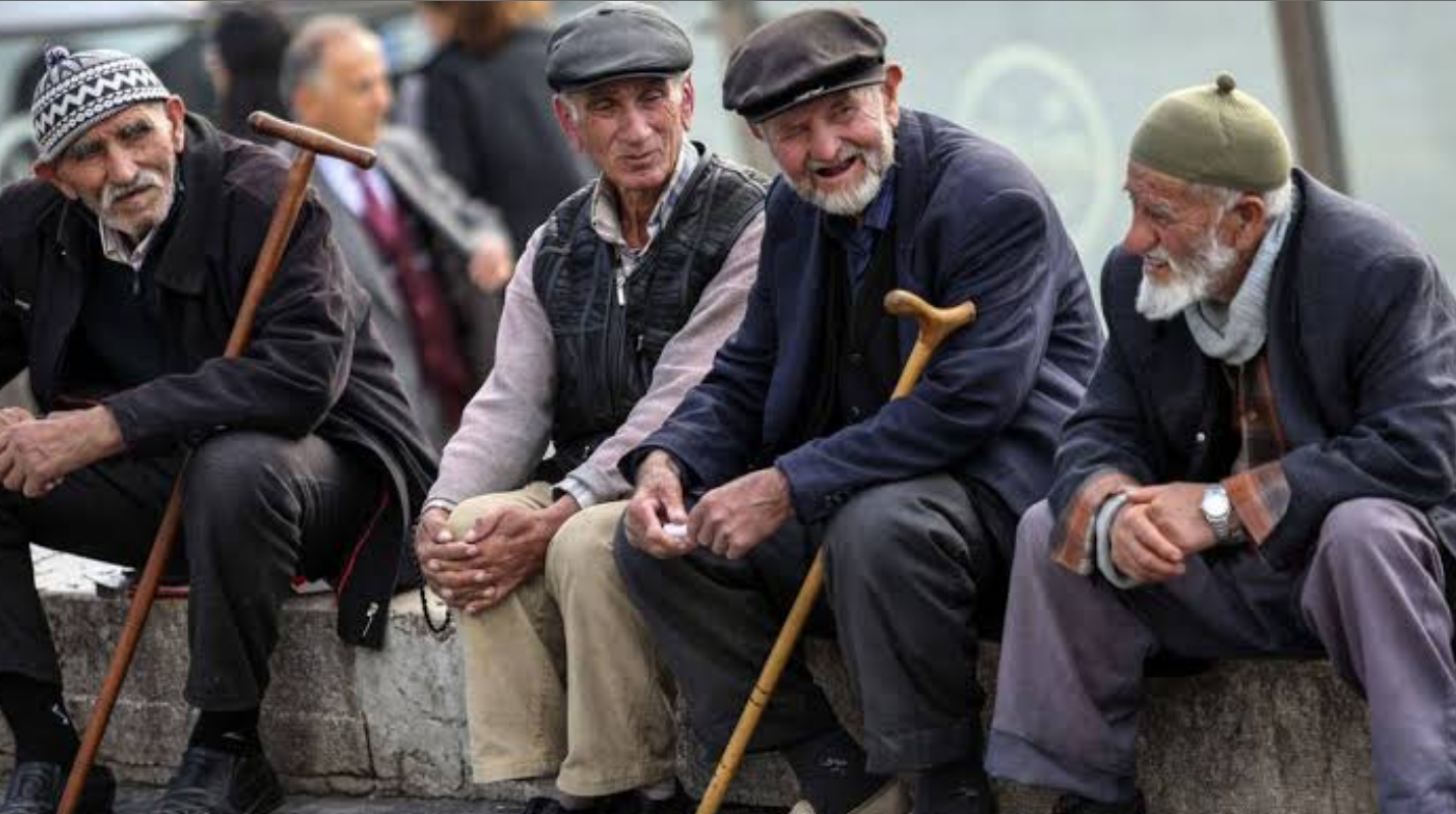 Erdoğan emekliye ek maaş zammını açıkladı