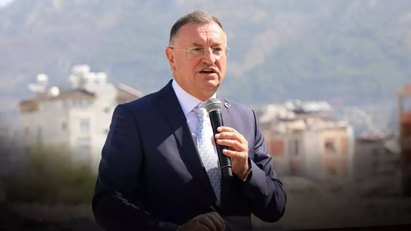 Yeniden adaylığı tepki çekmişti! Lütfü Savaş gelen tepkilere yanıt verdi
