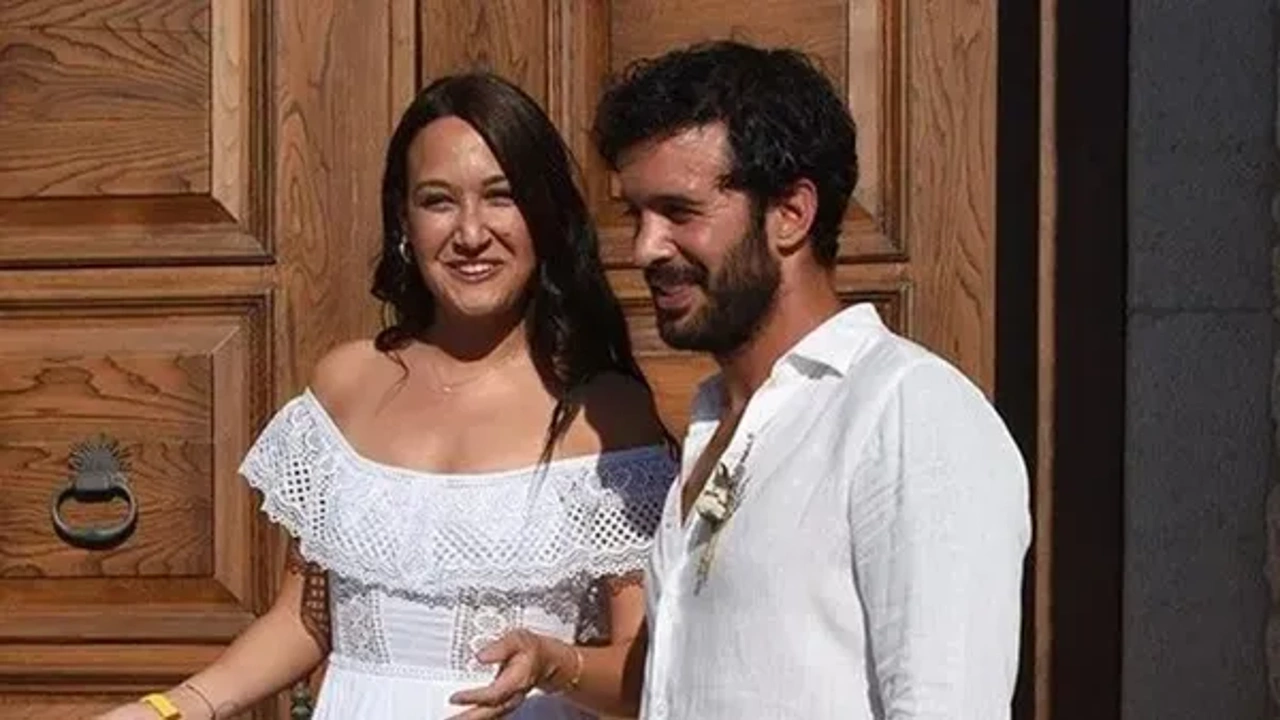 Gupse Özay, Barış Arduç ile olan aşk hikayesini anlattı