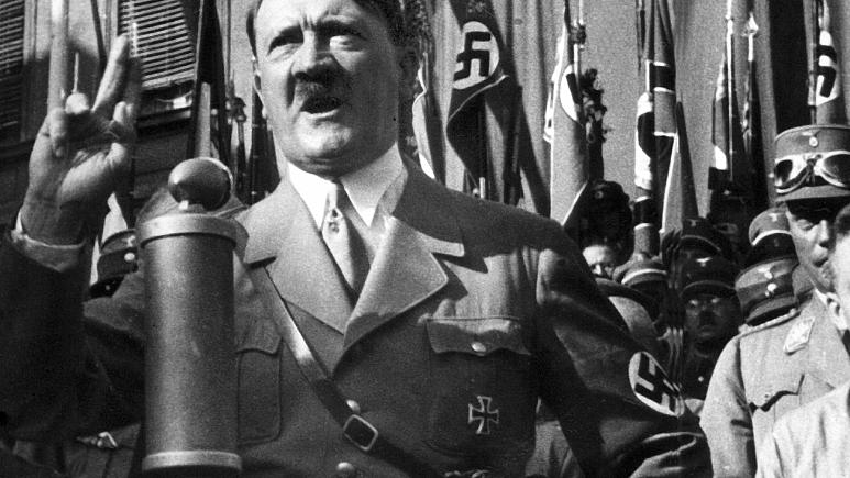 Erdoğan o ismi günümüzün 'Führer'i ilan etti