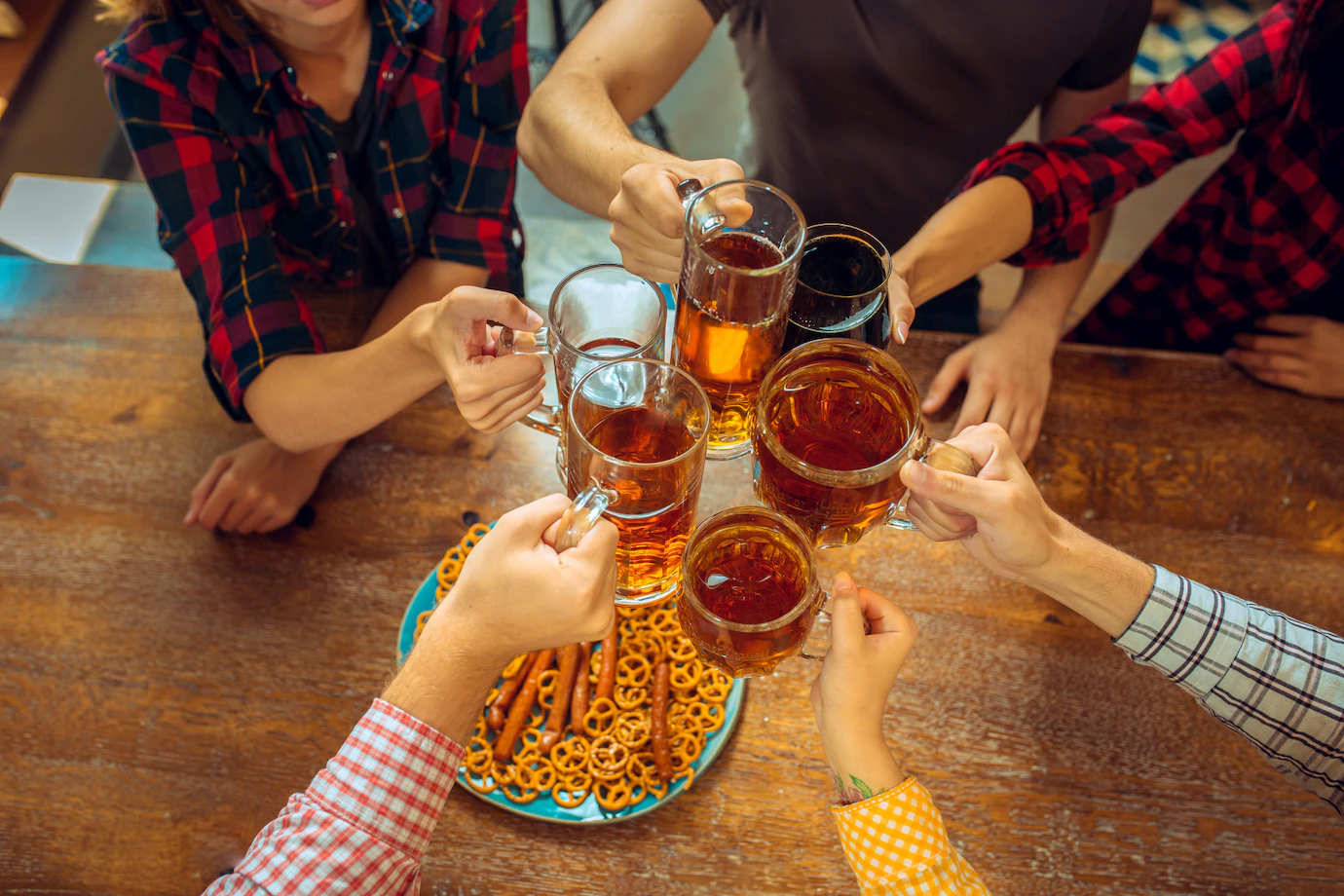 Alkol aldıktan sonra makarna yiyince ne olur?