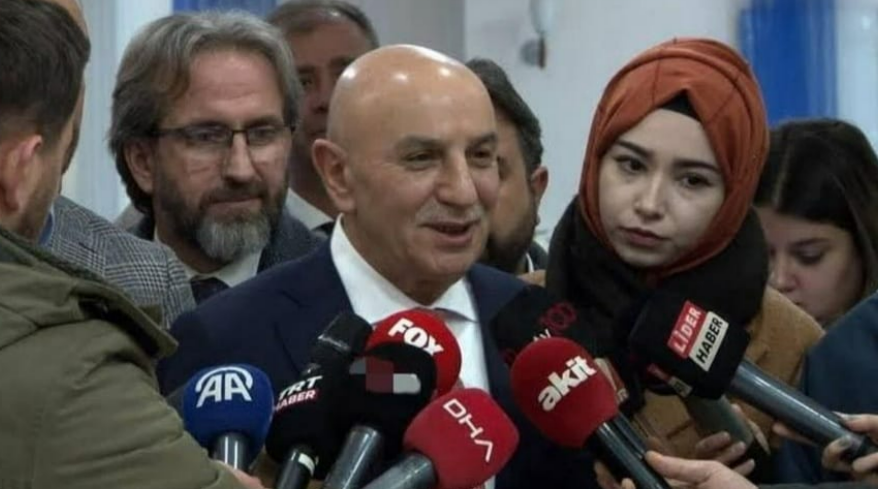 Enflasyon, Turgut Altınok'un kafasını karıştırdı! Asgari ücret ve emekli zammını unutup Mansur Yavaş'ın yüzde 70'lik zammını beğenmedi
