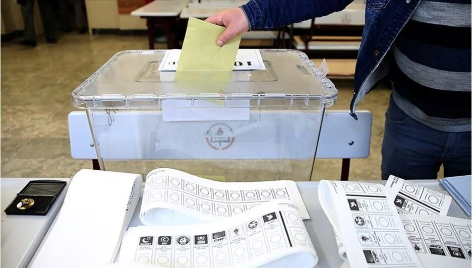 Oy pusulasında hangi parti kaçıncı sırada olacak