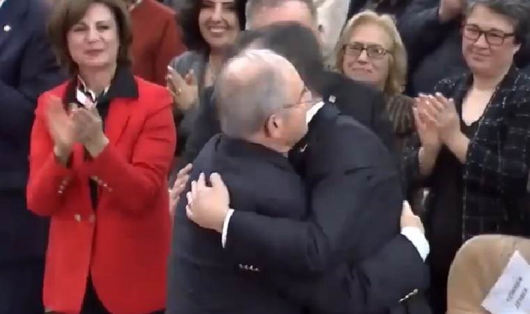 Özgür Özel, Yılmaz Büyükerşen'e veda etti