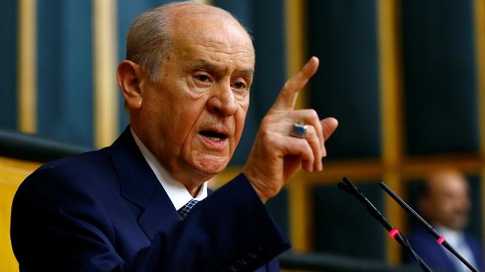 Bahçeli, Özgür Özel'i Kılıçdaroğlu üzerinden hedef aldı: Kılıçdaroğlu'nun bütün izlerini silmenin neresi vefakarlık?