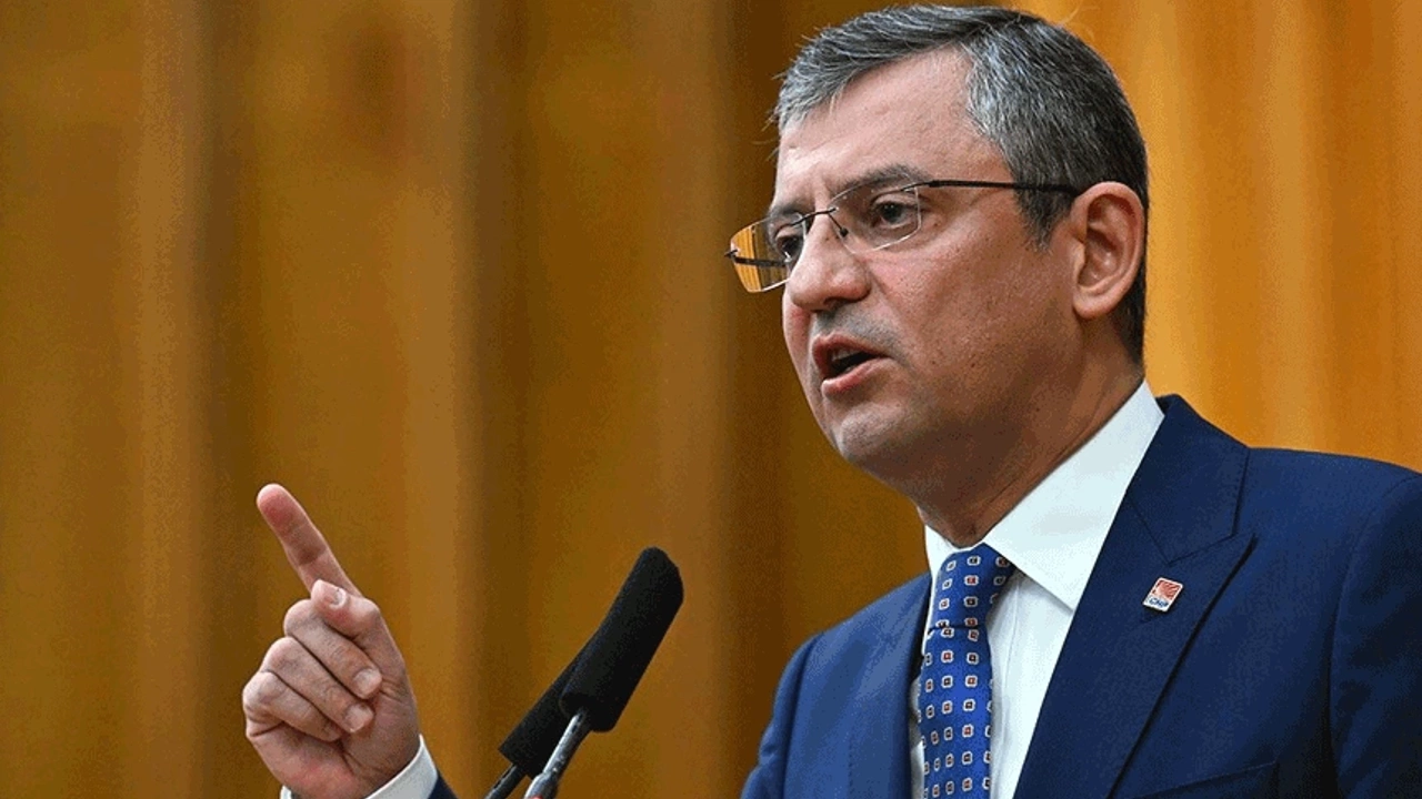 CHP lideri Özgür Özel'den Bahçeli'ye 'Türkiye İttifakı' yanıtı: "Biz 'Cumhurbaşkanı olamazsın' dediğimiz birinin peşine takılmadık"