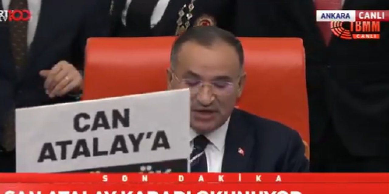 Can Atalay'ın milletvekilliğini düşürdüler! Meclis'te kıyamet koptu