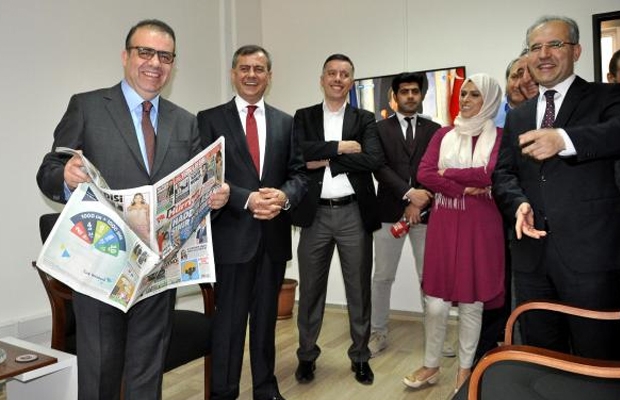 Müşavir, Başsavcılardan telefonlarını gazetecilere vermelerini istedi