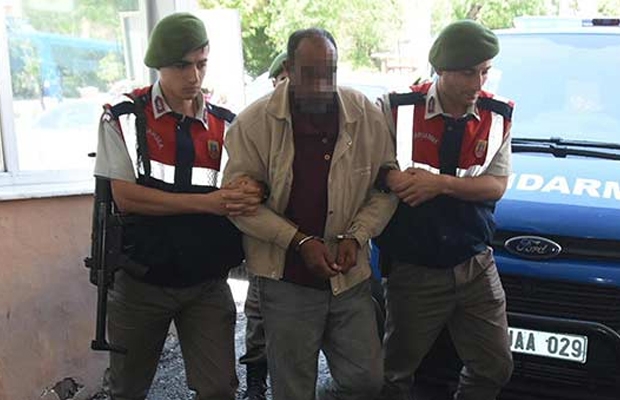 17 yaşındaki kızını hamile bırakmış!