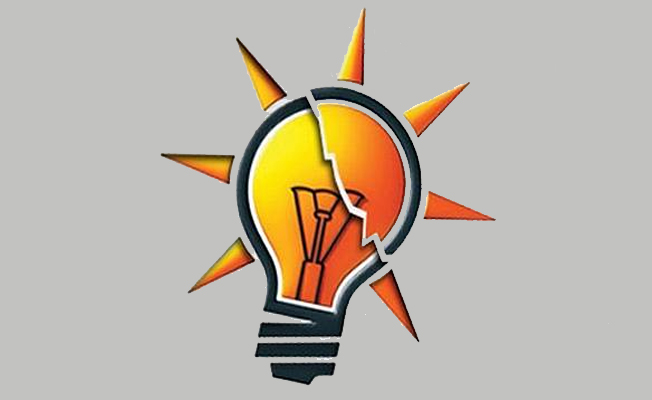 3 ilçe başkanı AKP'den istifa etti