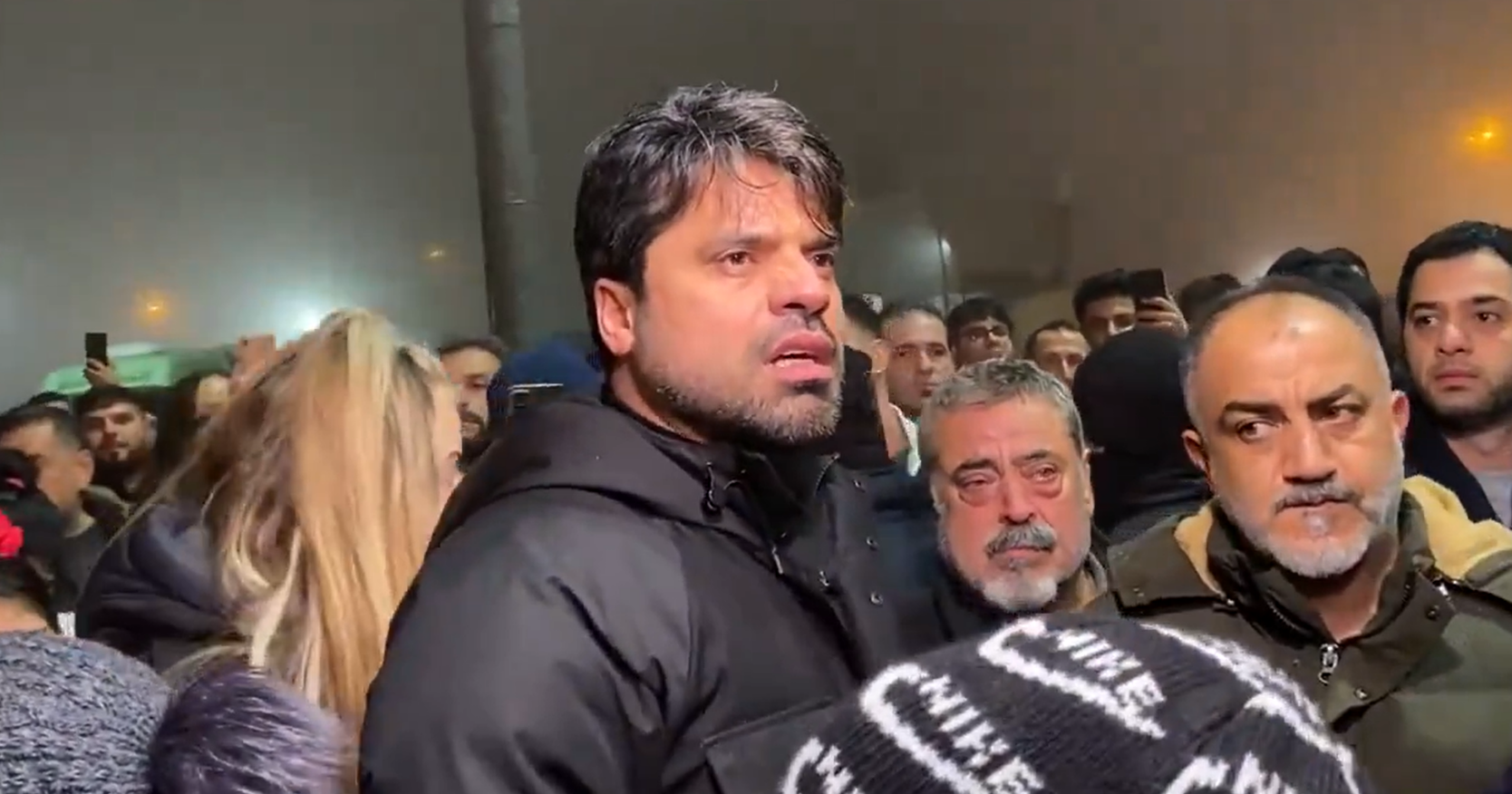 Gökhan Zan'dan yetkililere 6 Şubat isyanı: "3 gün bizi ölüme terk ettiniz"