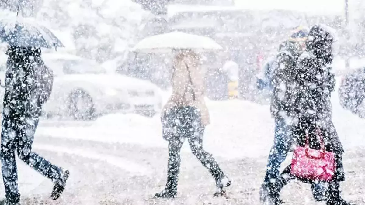 Kar ve soğuk hava geliyor! Meteoroloji 12 il için sarı ve turuncu kodlu uyarı yaptı