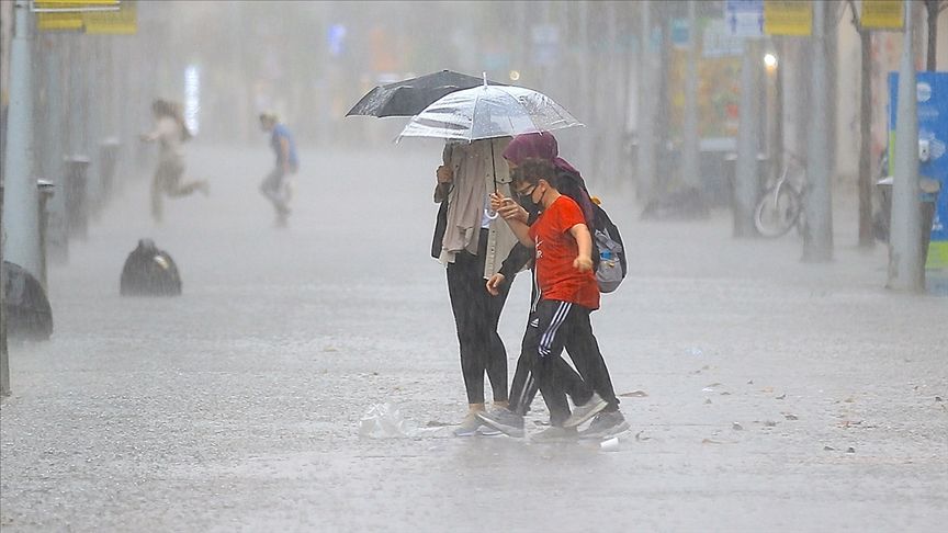 Meteoroloji'den 15 ile sarı kodlu uyarı! Çok fena geliyor