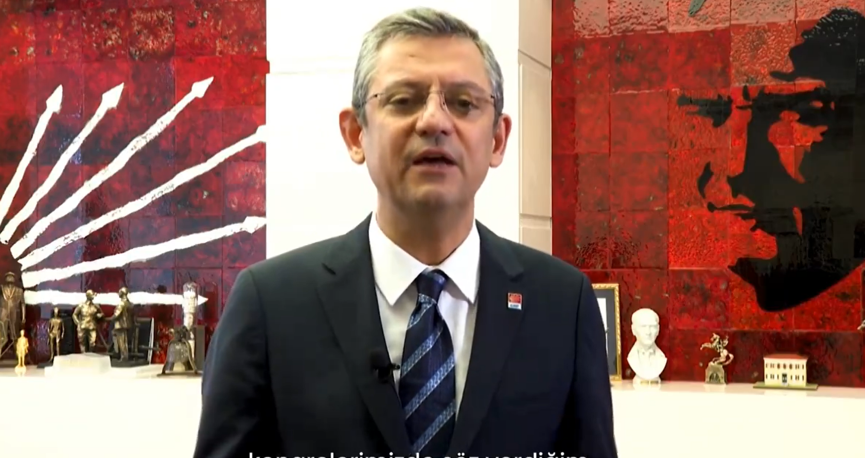 CHP'de devrim! Özgür Özel, "Türkiye'de ilk kez hayata geçiriyoruz" diyerek duyurdu