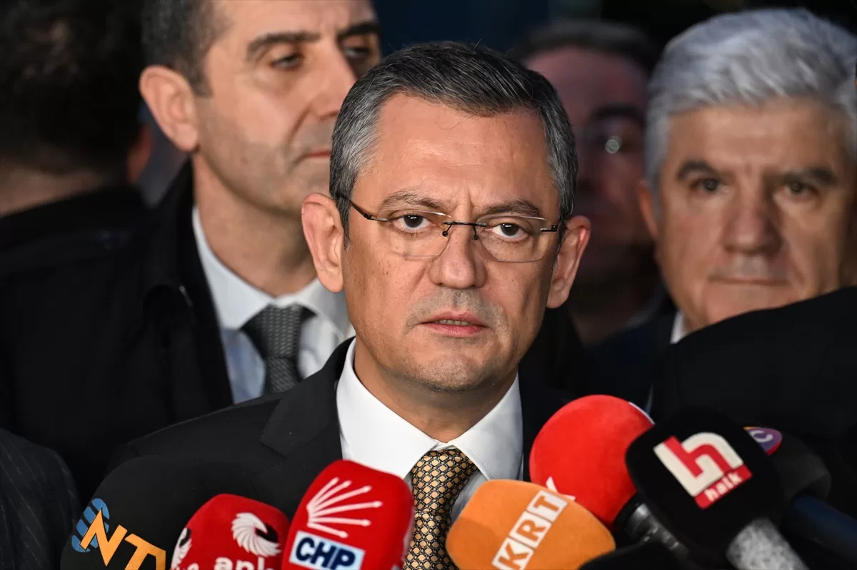 CHP Genel Başkanı Özgür Özel'den AKP'nin adayına yapılan saldırıya tepki