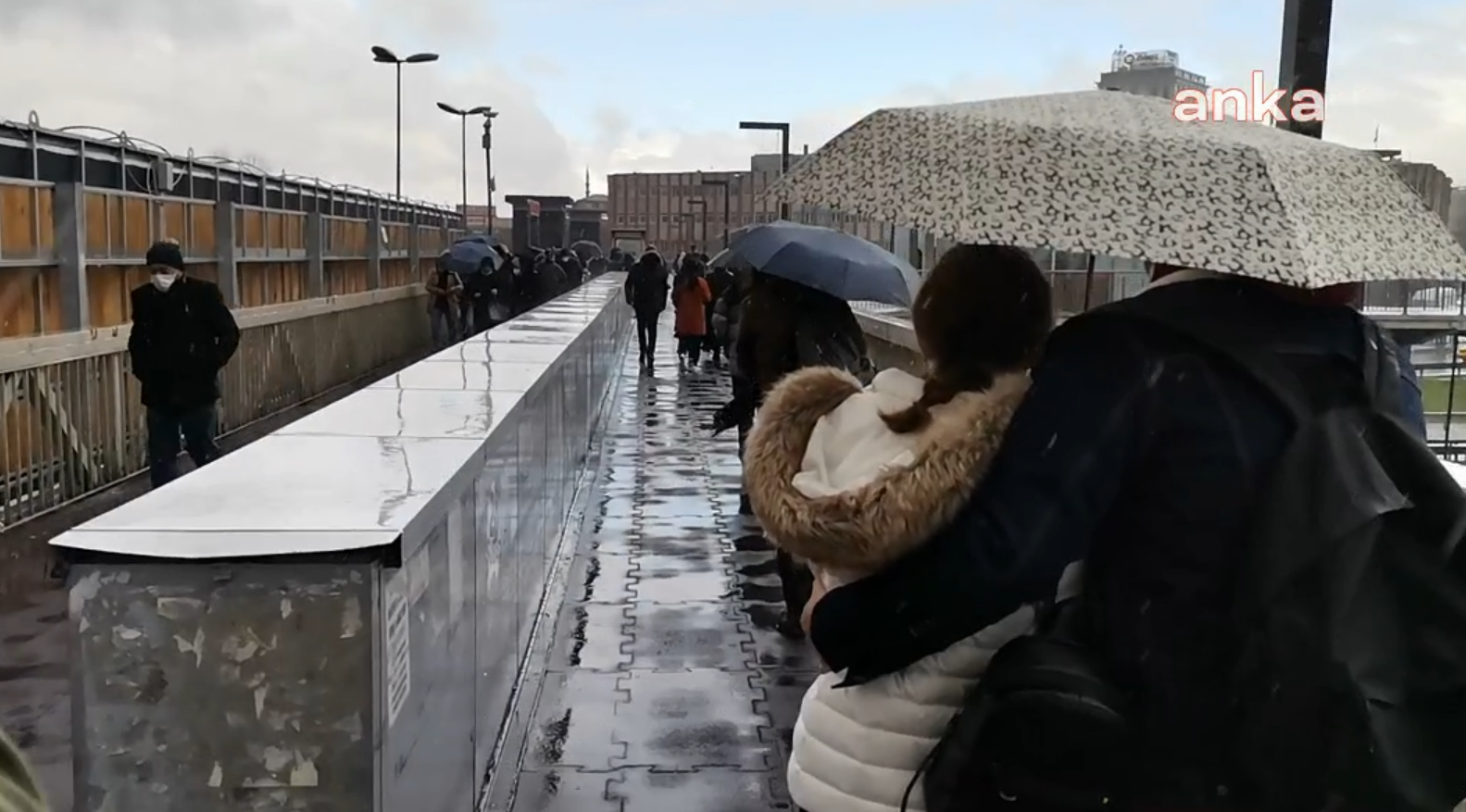 Meteoroloji'den kritik uyarı! İstanbul, Hakkari, Bursa ve 18 il daha...