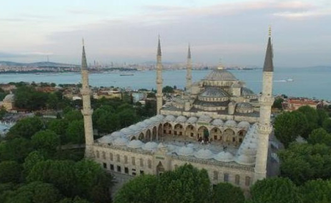 Tarihi Sultanahmet Camii'nde restorasyon başlıyor