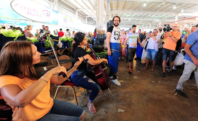 Beylik Pazarı'nda klasik müzik sürprizi