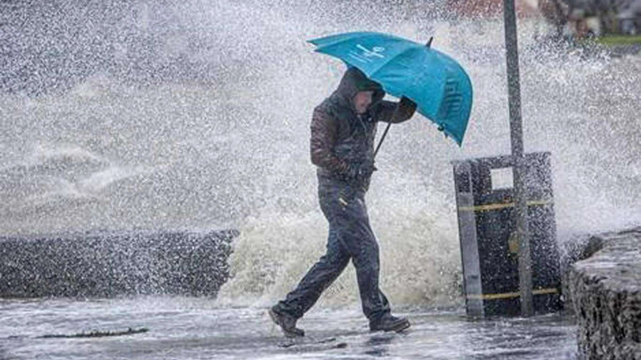 Meteoroloji İstanbul'u uyardı! Aralıksız 30 saat sürecek