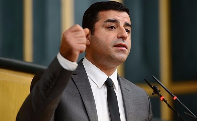 Kelepçe takılmasını kabul etmeyince...