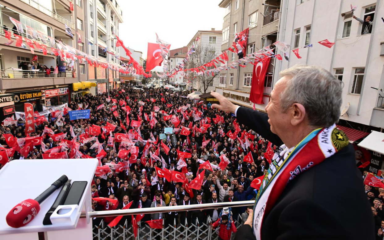 Mansur Yavaş, Turgut Altınok'a sert çıktı! Bilmiyorsan konuşma...