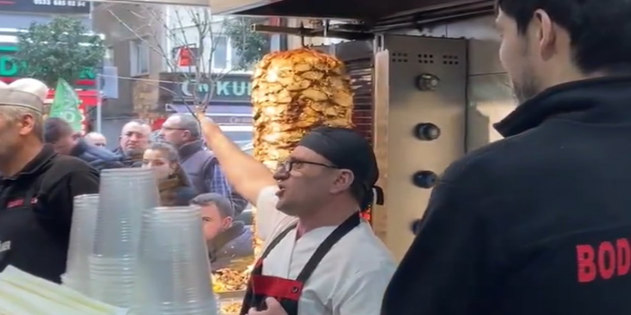Murat Kurum hayatın gerçekleriyle karşılaştı! Döner ustası, Kurum'u terletti