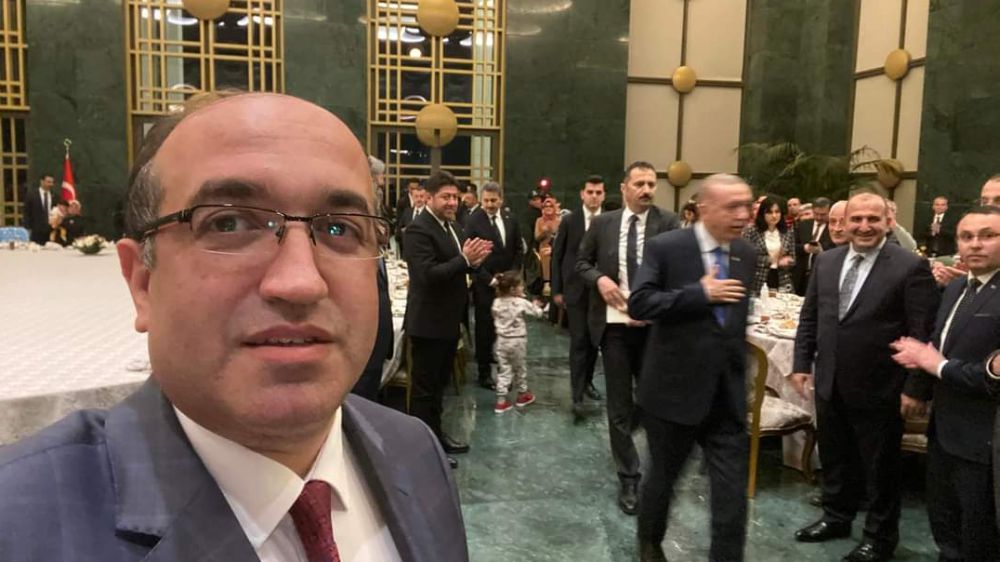 AKP'den aday olmayınca bakın hangi partiye geçti! Tam bir 'dava satma' dersi verdi