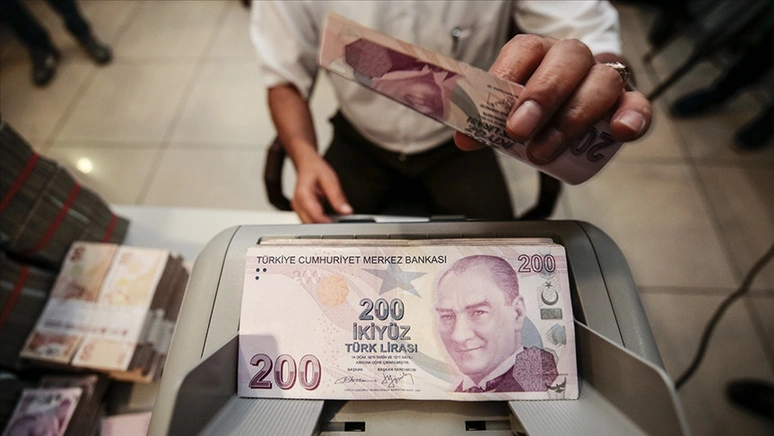 Emekli maaşına ek zam mı geliyor? Canlı yayında tarih vererek duyurdu