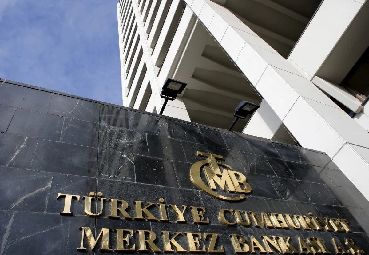 Merkez Bankası'ndan flaş faiz kararı! Yeni başkandan dikkat çeken karar