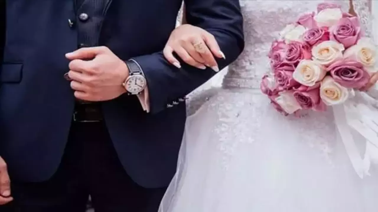 O şehirde yaşayan gençler bayram edecek! Evlenecek gençlere 15 bin TL verilecek