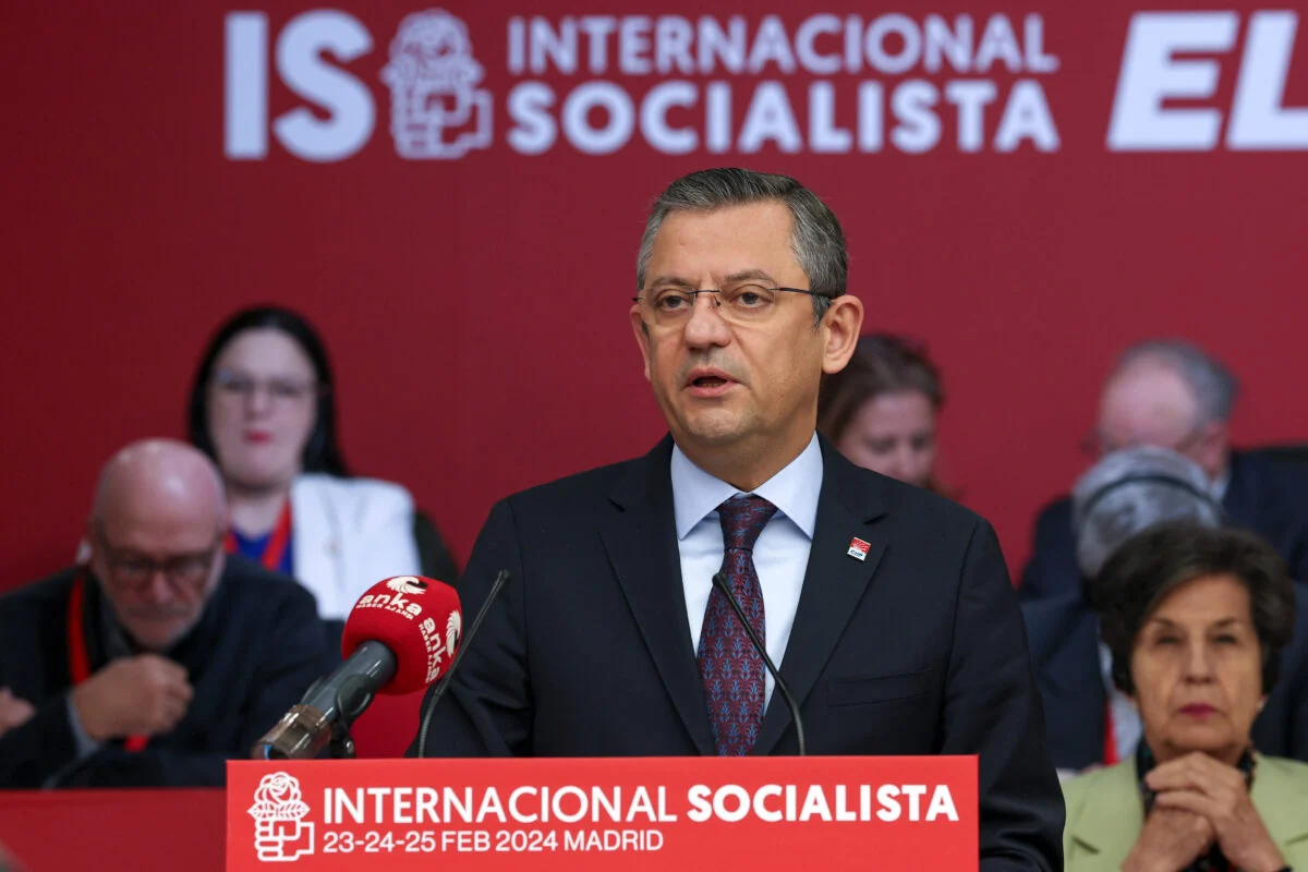 Özgür Özel Sosyalist Enternasyonal Konsey Toplantısında konuştu: Partilerimiz arasındaki dayanışmayı artırmalıyız