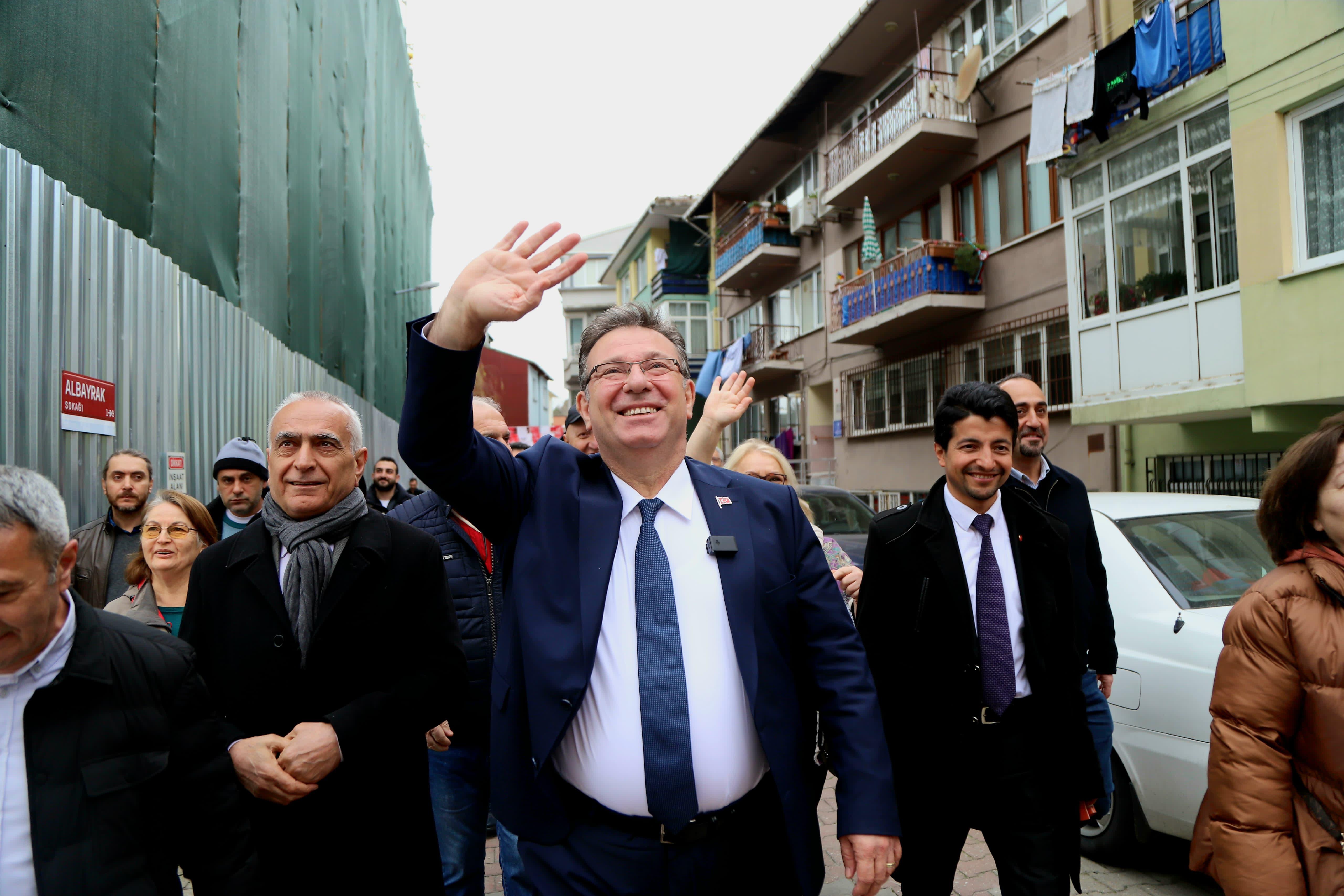 CHP Sarıyer Belediye Başkan Adayı Mustafa Oktay Aksu: "Sarıyer’de zafere doğru, tam yol ileri"