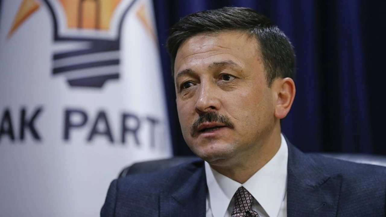 AKP'li Hamza Dağ ‘İzmir’in Kavakları’ ile kulakların pasını sildi