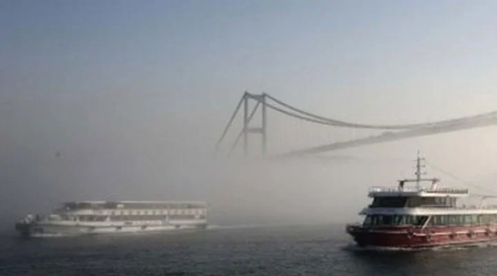 İstanbul Boğazı gemi trafiğine kapatıldı