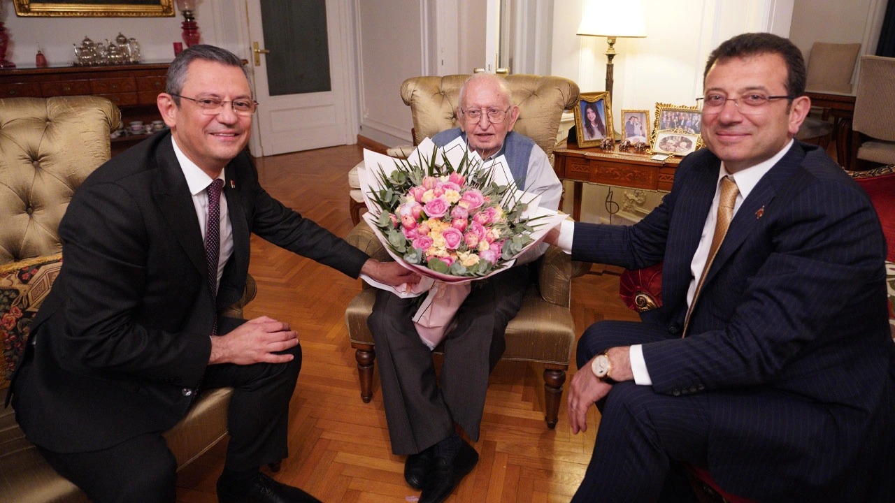 CHP lideri Özel ve İBB Başkanı İmamoğlu'ndan Eski TBMM Başkanı Hüsamettin Cindoruk'a ziyaret
