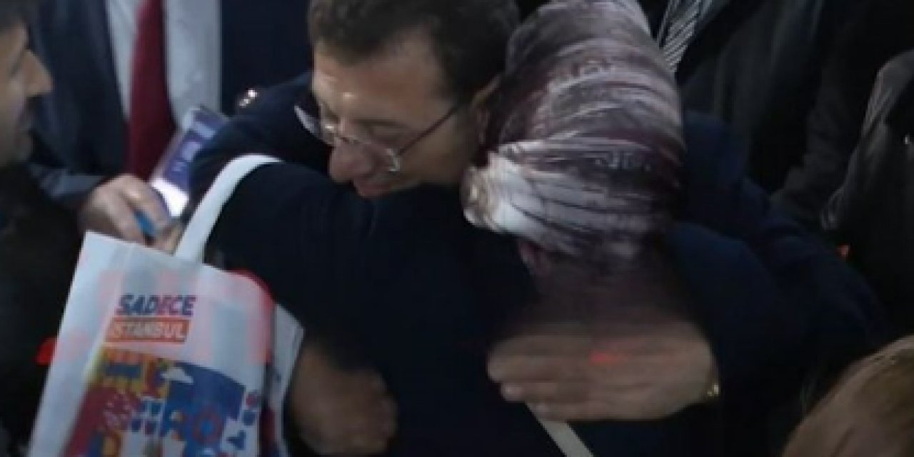AKP poşeti tutan vatandaş Ekrem İmamoğlu'nun boynuna sarıldı