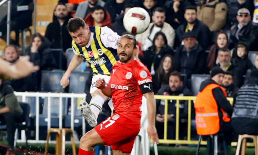 Fenerbahçe yarıştan kopmuyor! Kadıköy'de büyük coşku