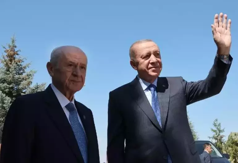 MAK Danışmanlık Başkanı Mehmet Ali Kulat: Cumhur İttifakı oylarının yüzde 45'in altına düşecek